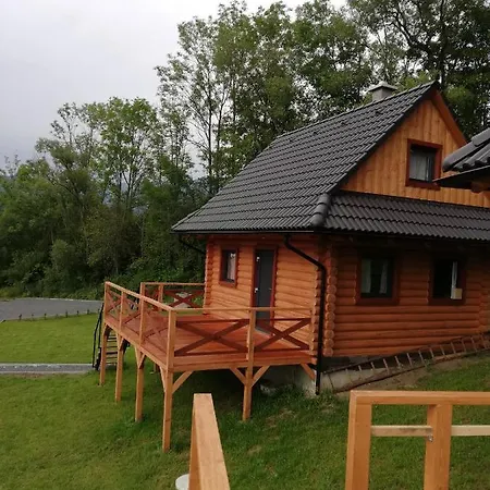 度假居 Drevenica Karolina *