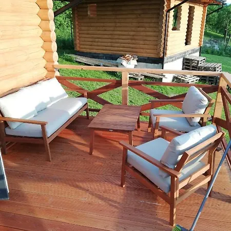 Drevenica Karolina 波布洛维克